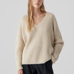 Closed - Royal Baby Alpaca Mix V-Sweater - Nude color